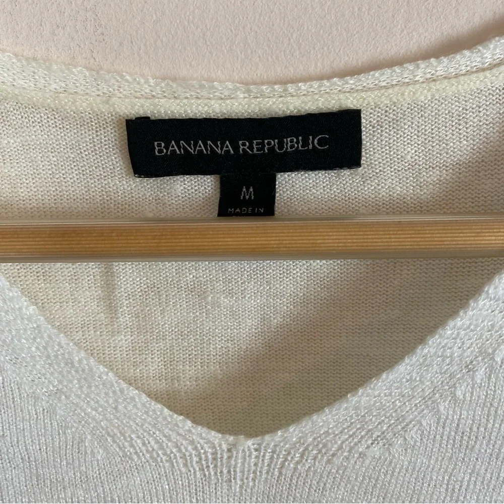 Banana Republic Linen Blend V Neck Slouchy Sweater